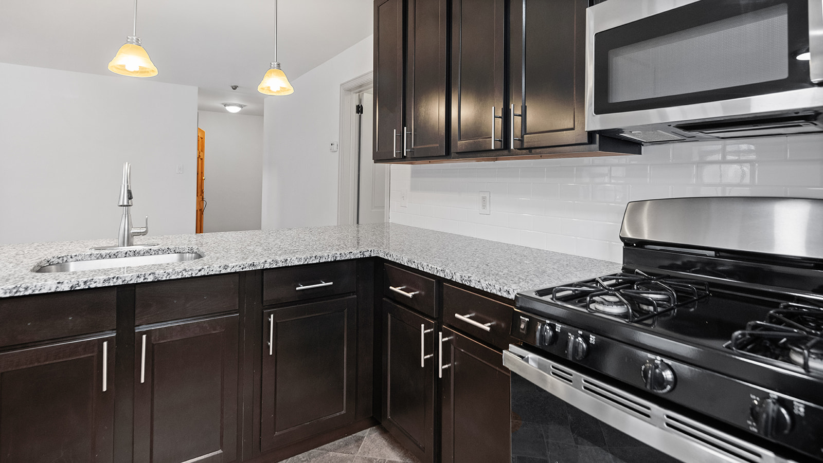 2920 Midvale Ave.
