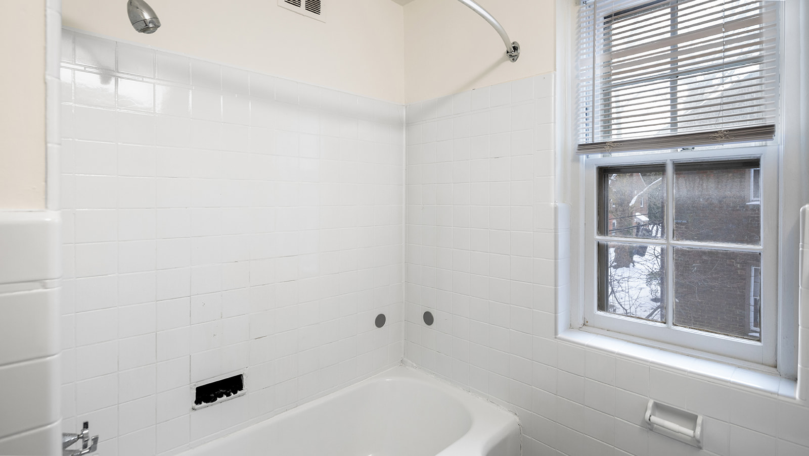 2920 Midvale Ave.