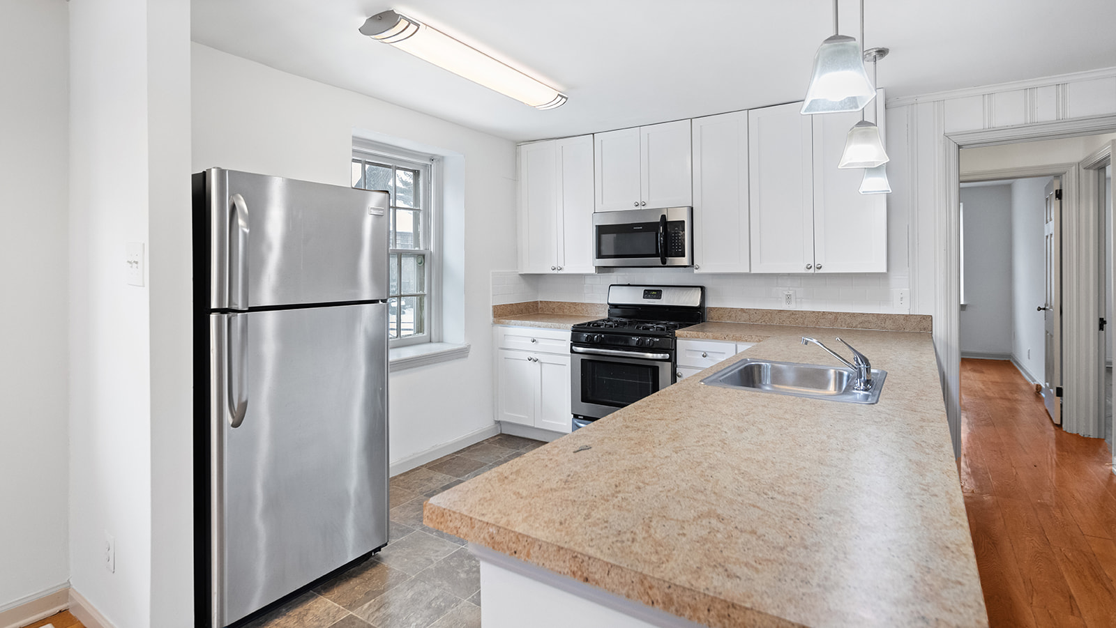 2920 Midvale Ave.